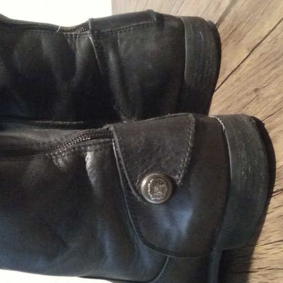 Arturo Chiang 9.5 Black Leather Boots Snap Details Beautiful! - Picture 2 of 16